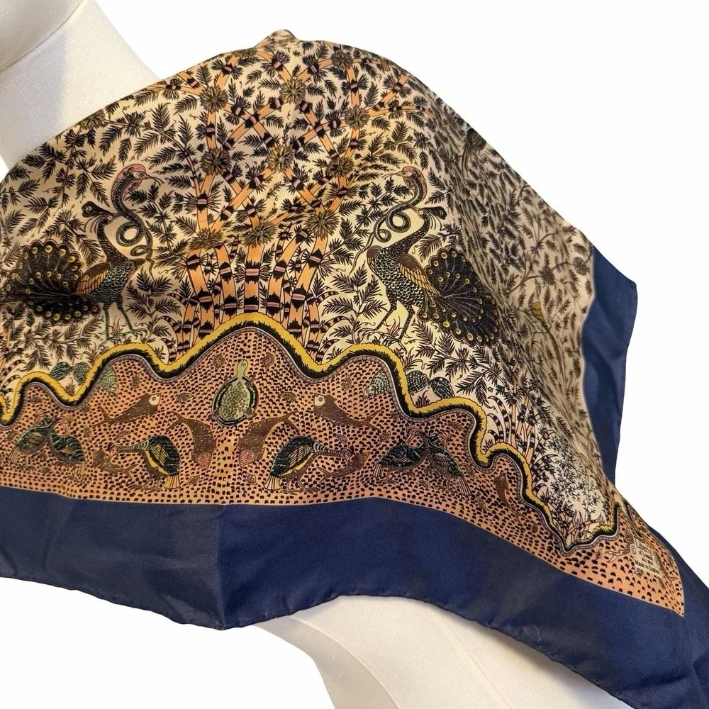 Rare Vintage Liberty of London‎ All silk scarf Made In England 